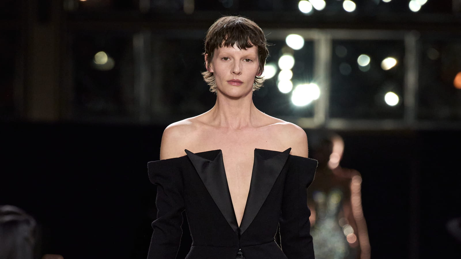 Look 39