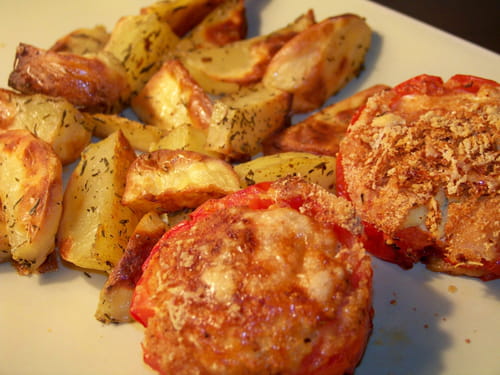 Tomates farcies et pommes de terre crétoises