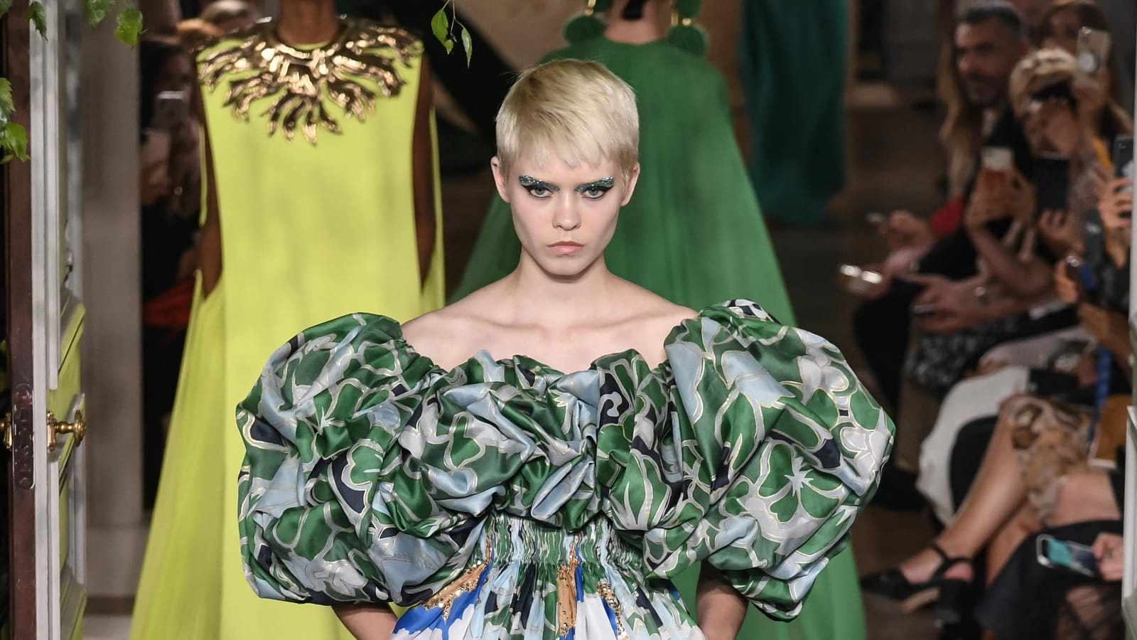 Look 39
