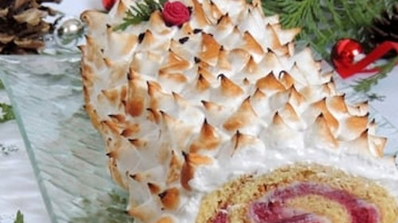 Bûche meringuée à la mûre et chocolat blanc