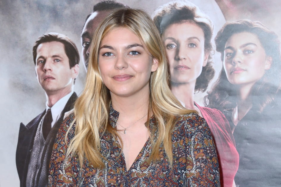 Le maquillage nude de Louane