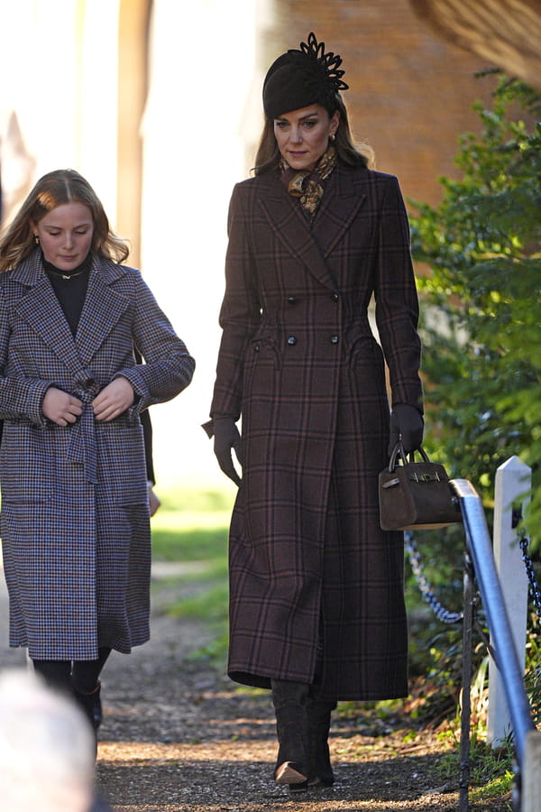 kate-middleton-manteau-long