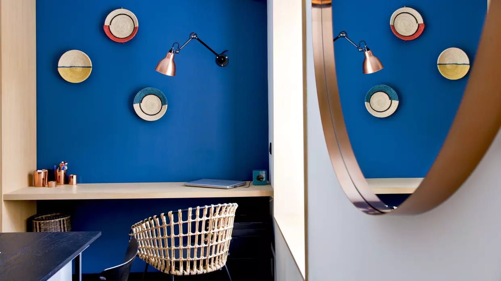 Bureau bleu 
