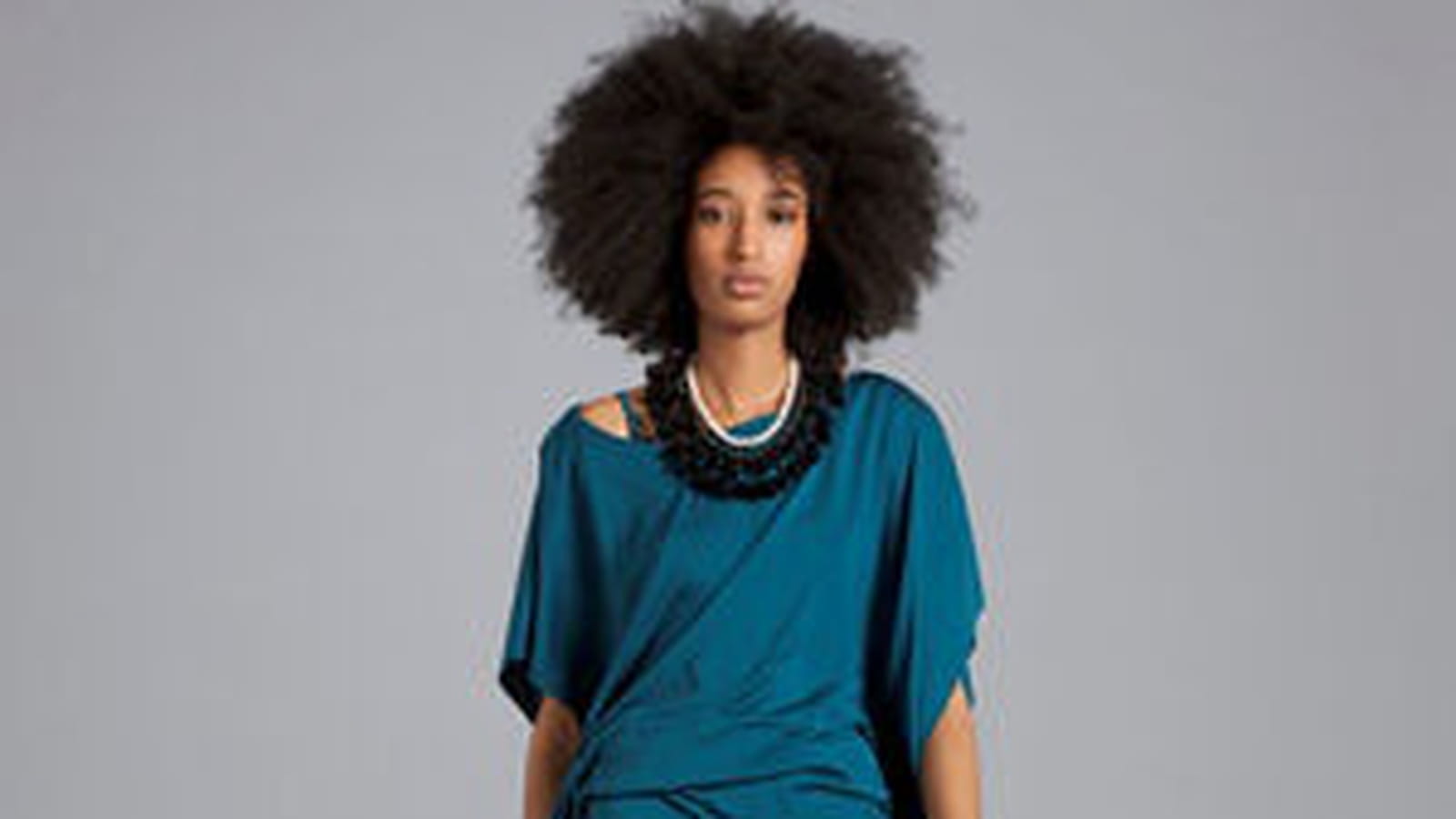 La robe bleue de Kookaï 