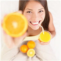 le rhume peut entraîner une fatigue importante. pensez aux jus de fruits !