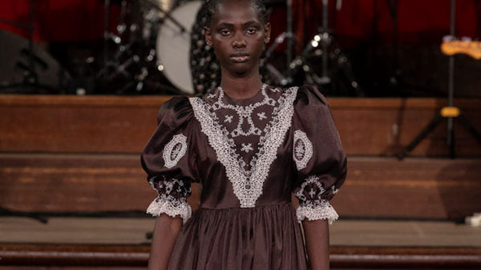 Look 25