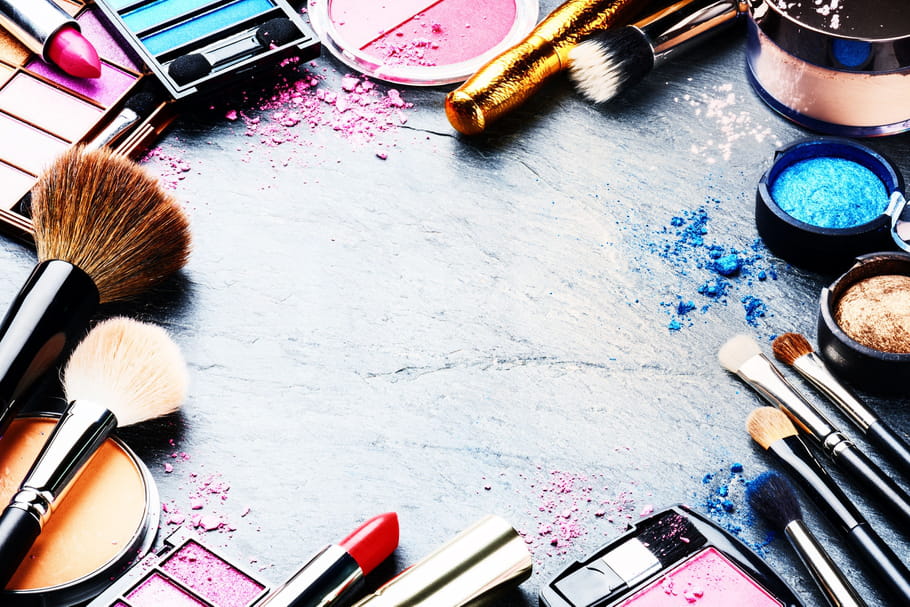 Combien de temps conserver ses cosmétiques ?