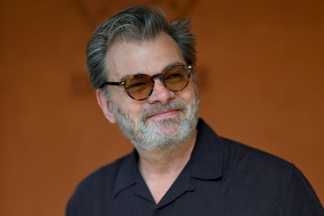 Clovis Cornillac prend la pose &agrave; Roland-Garros