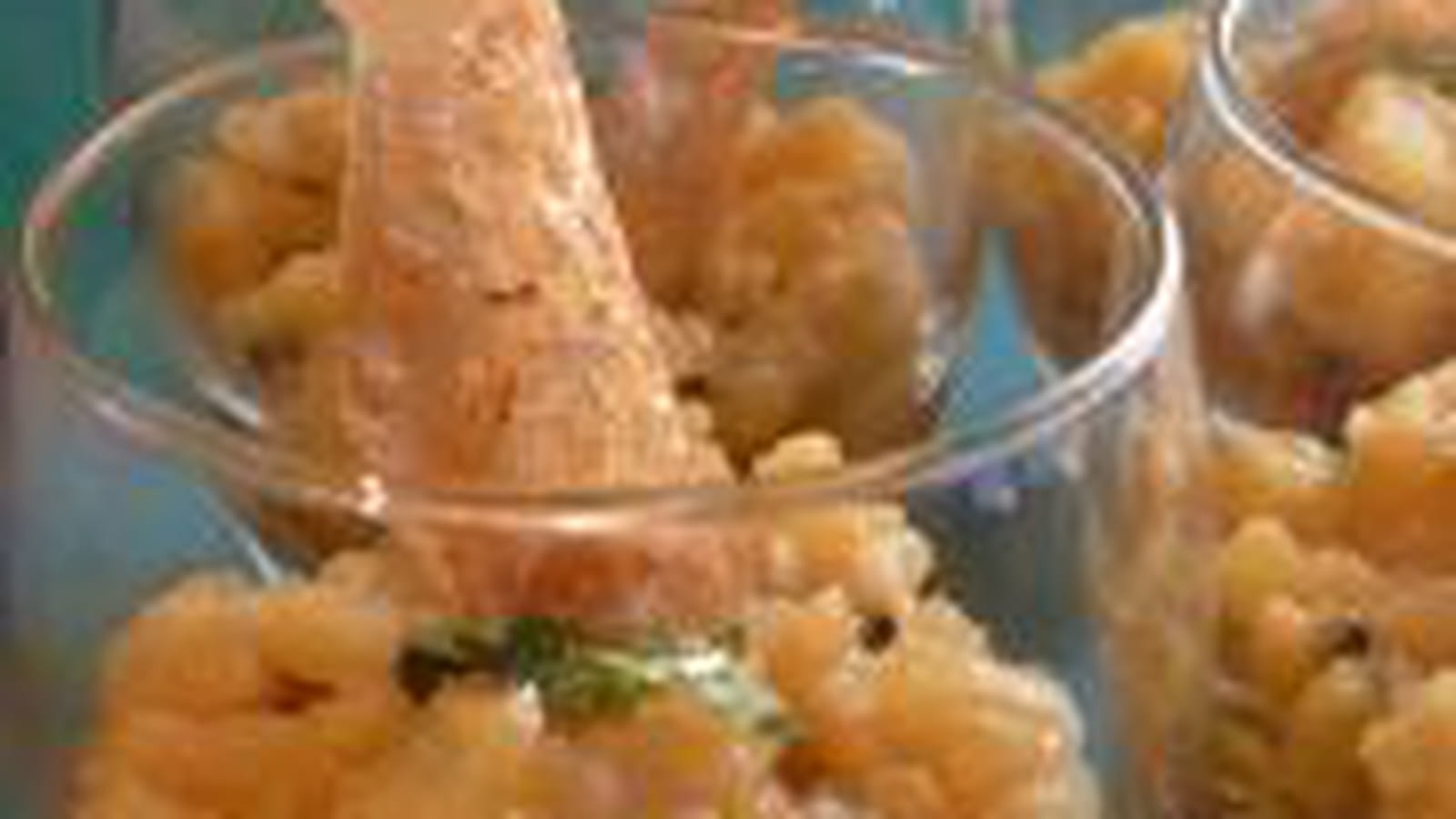 Verrine pomme-passion, caramel de menthe
