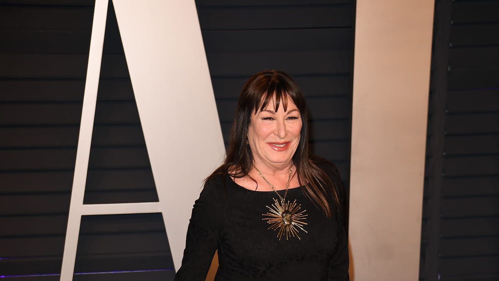 Anjelica Huston