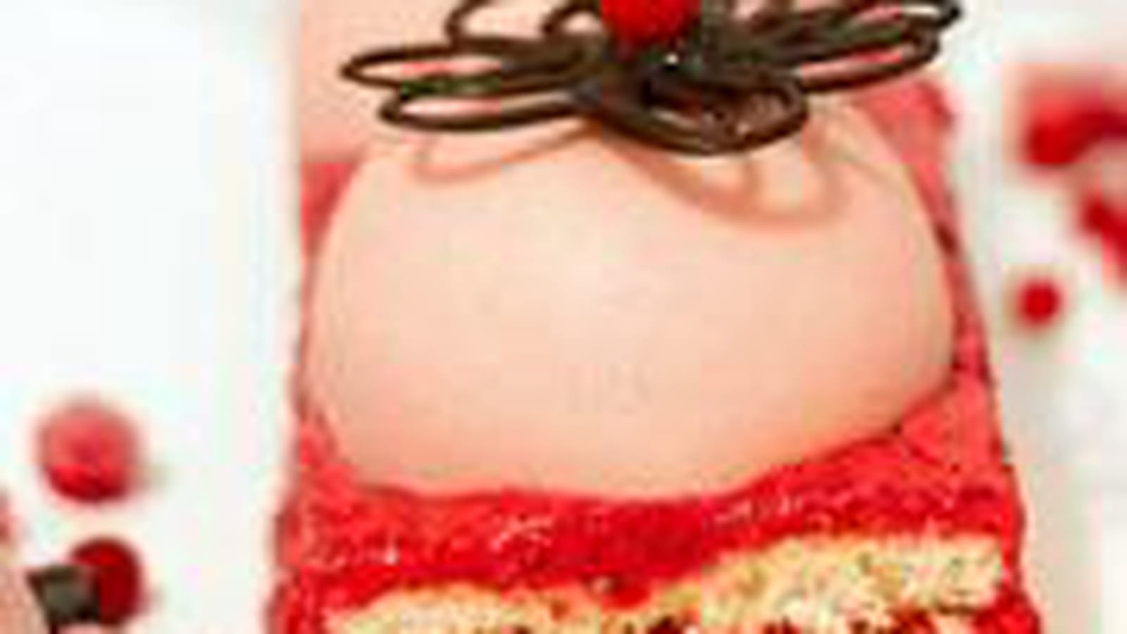 Gâteau-bûche fruits rouges & chocolat blanc