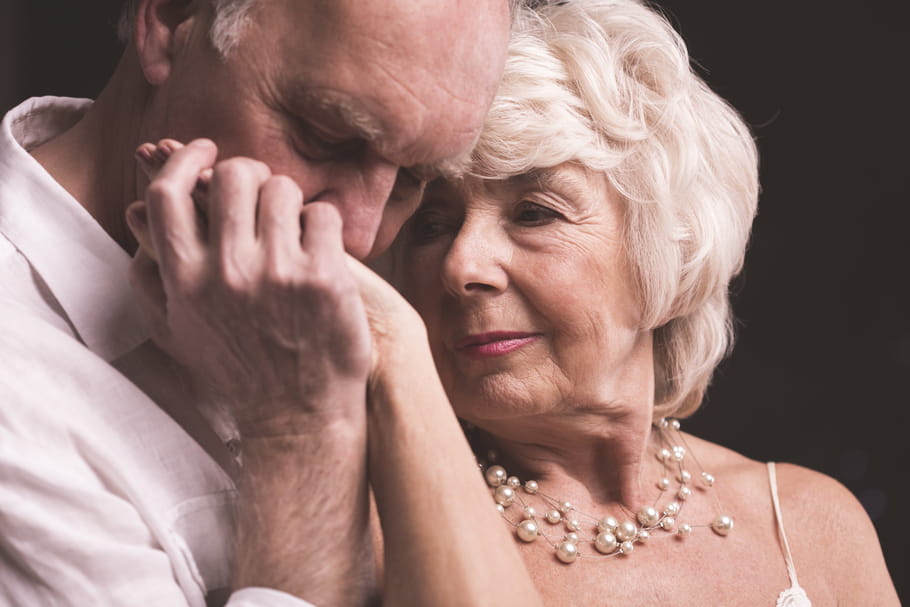 Sexo des seniors : la Saint-Valentin va être torride !