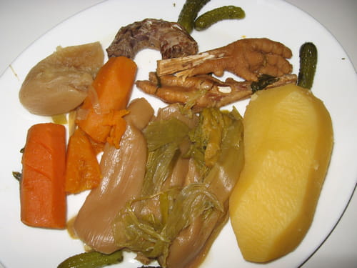 Consommé d'abattis de poule