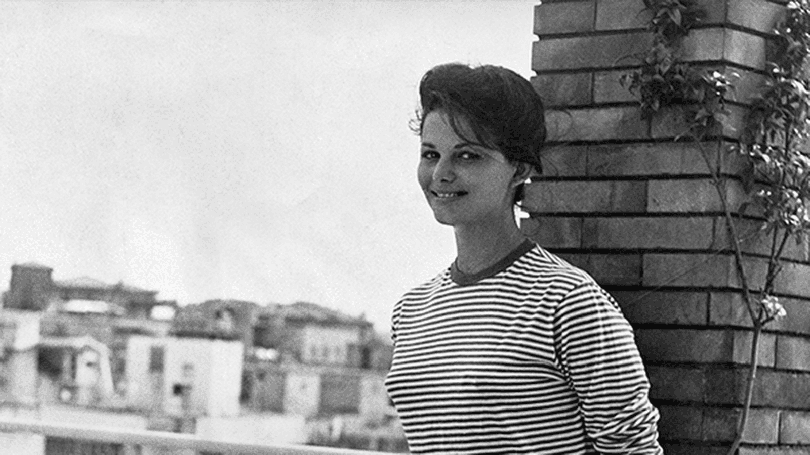 1957