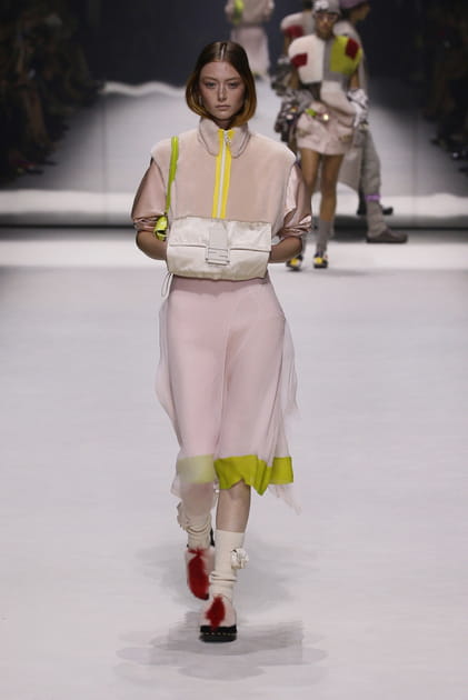 Look 13 du défilé Fendi