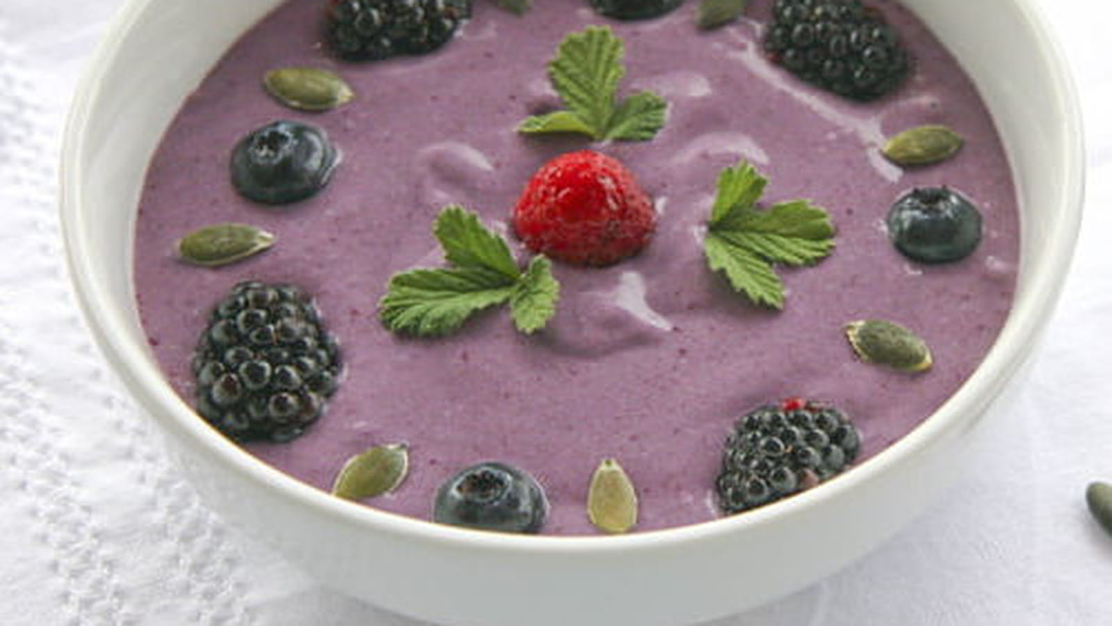 Crème de sarrasin aux mûres façon smoothie bowl