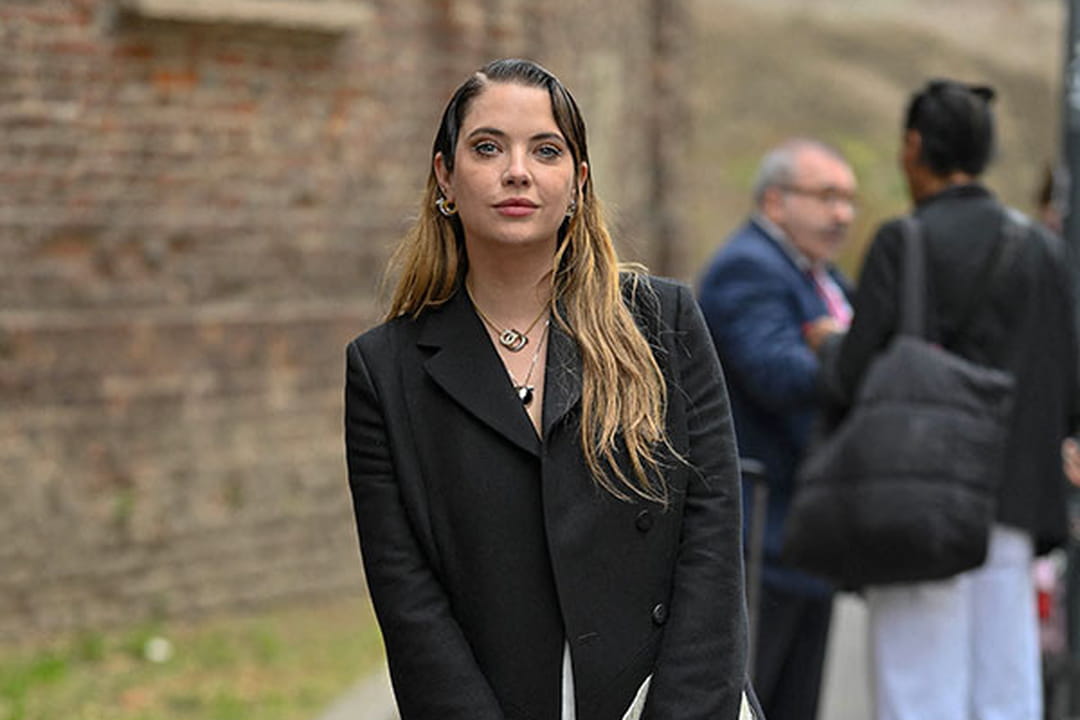 Ashley Benson au défilé Salvatore Ferragamo