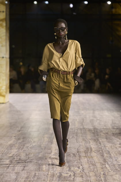 Look 14 du défilé Saint Laurent printemps-été 2024