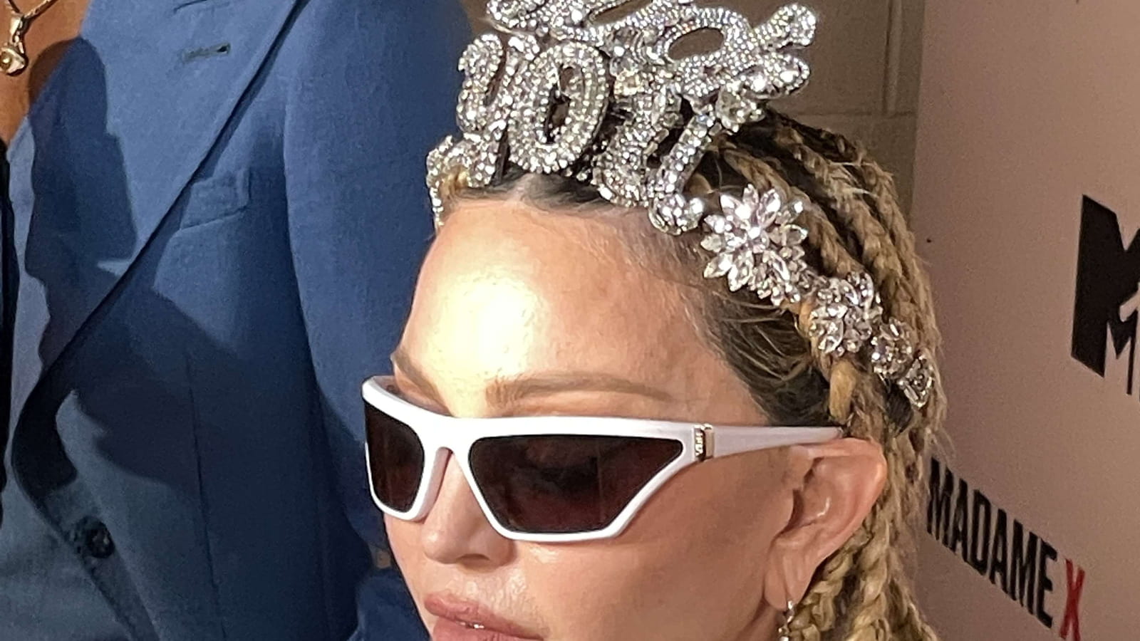 Coiffure regressive