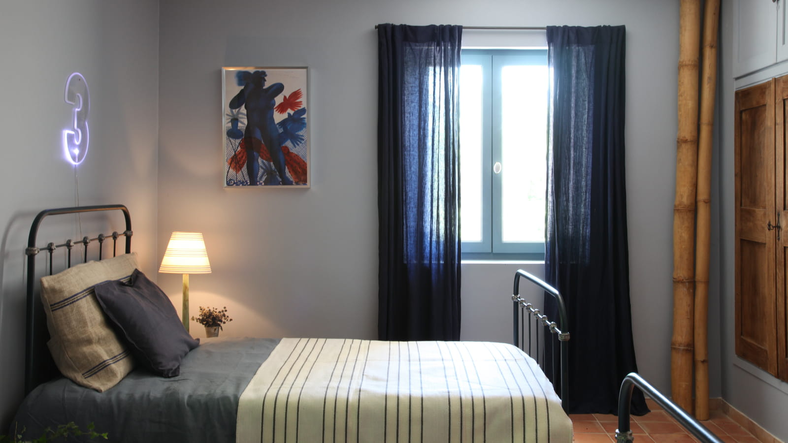 Contemporaine