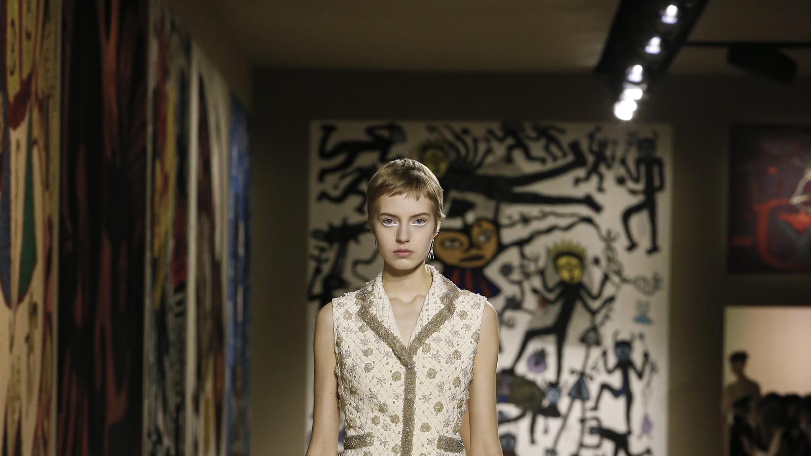 Look 9