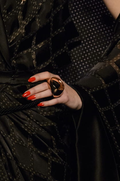 Bague XXL du d&eacute;fil&eacute; Jean Paul Gaultier