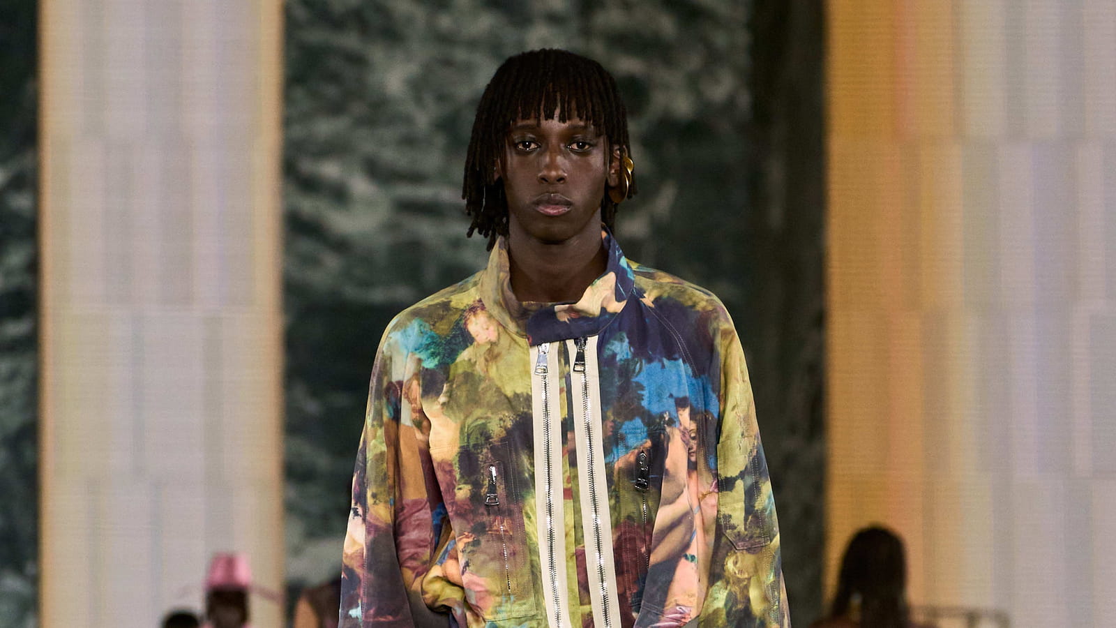 Look 50