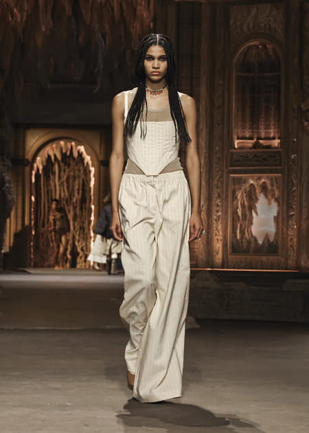 Look 48&nbsp;du d&eacute;fil&eacute; Dior