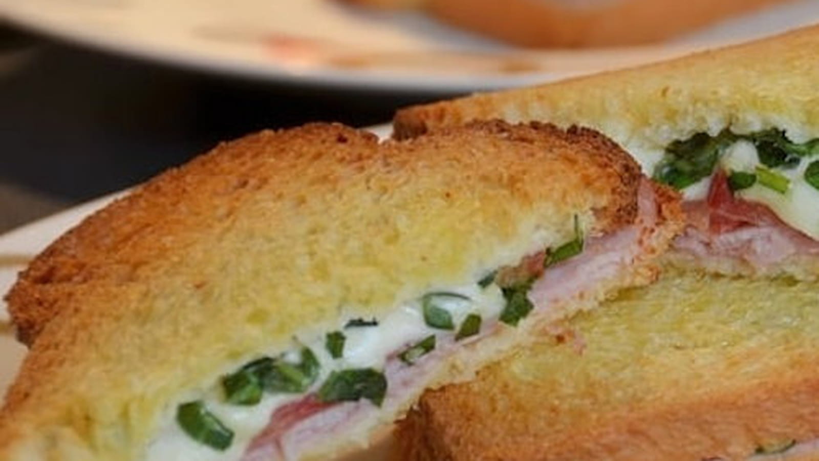 Croque-monsieur mozzarella jambon cru