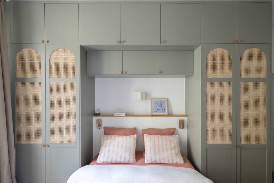 Apr&egrave;s&nbsp;: une chambre avec plein de rangements