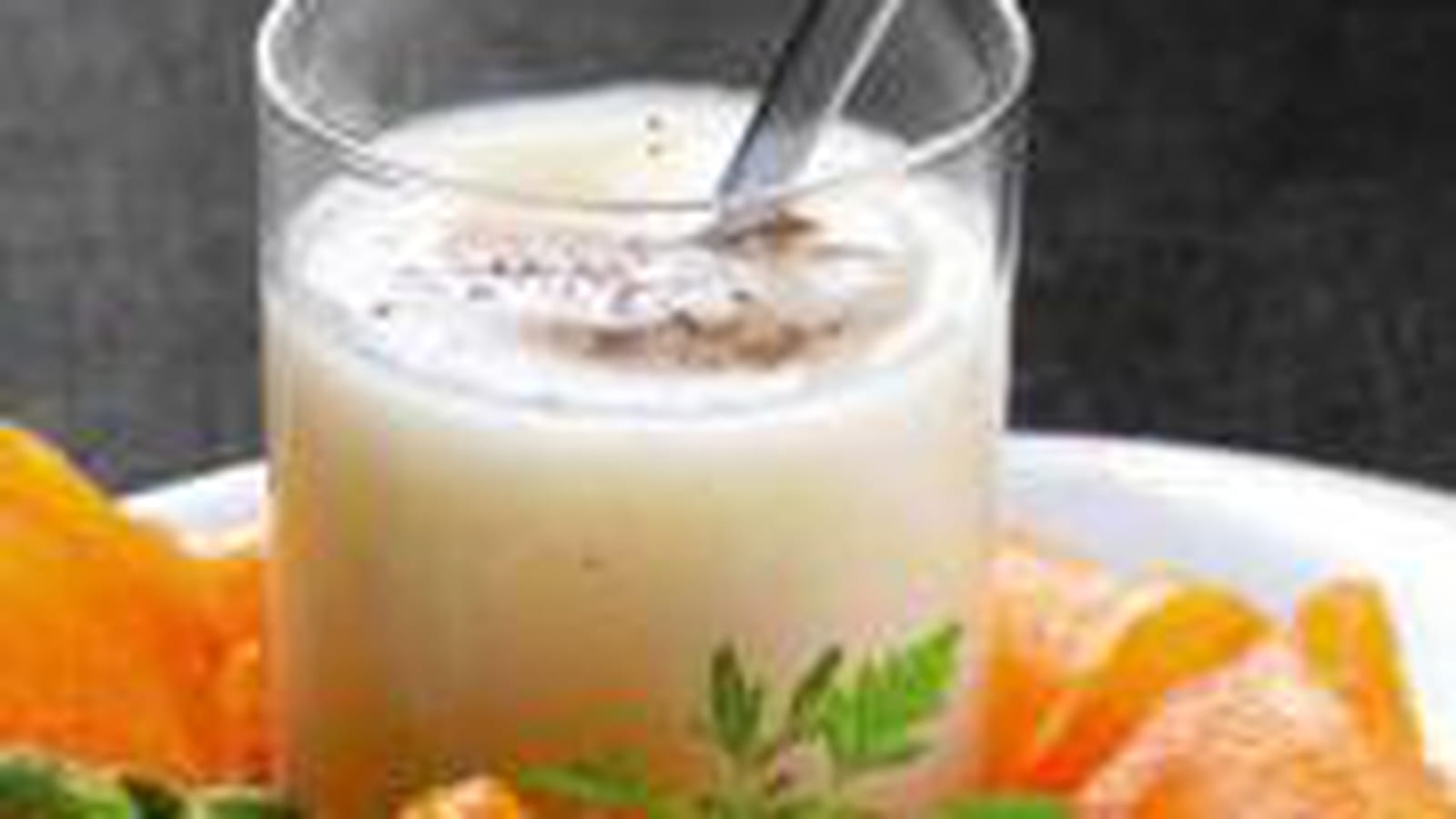 Truite fumée, huîtres et potage