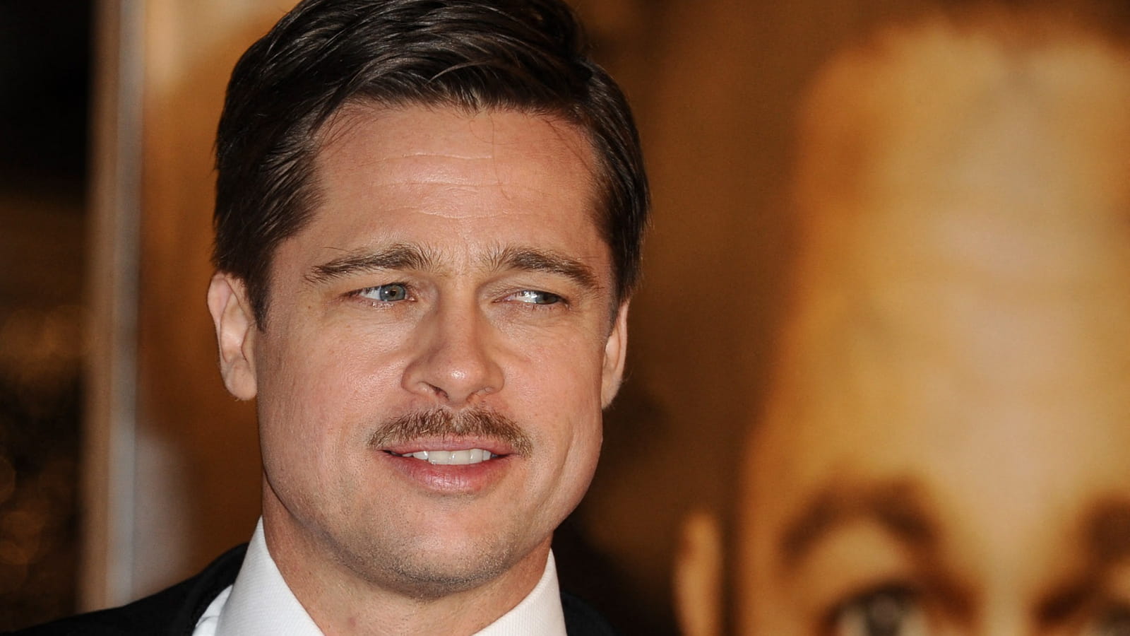 La moustache de dandy