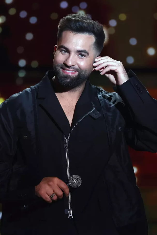 Kendji Girac, malheureux de vivre en maison ? "je préférerais la donner"