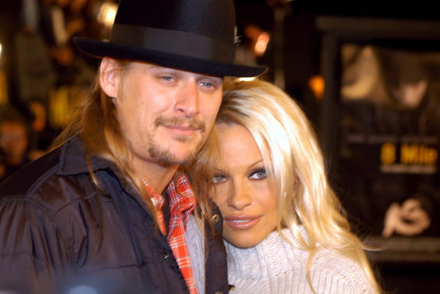 Pamela Anderson et Kid Rock &agrave; la premi&egrave;re mondiale du film 8&nbsp;MILE, 6&nbsp;novembre 2002