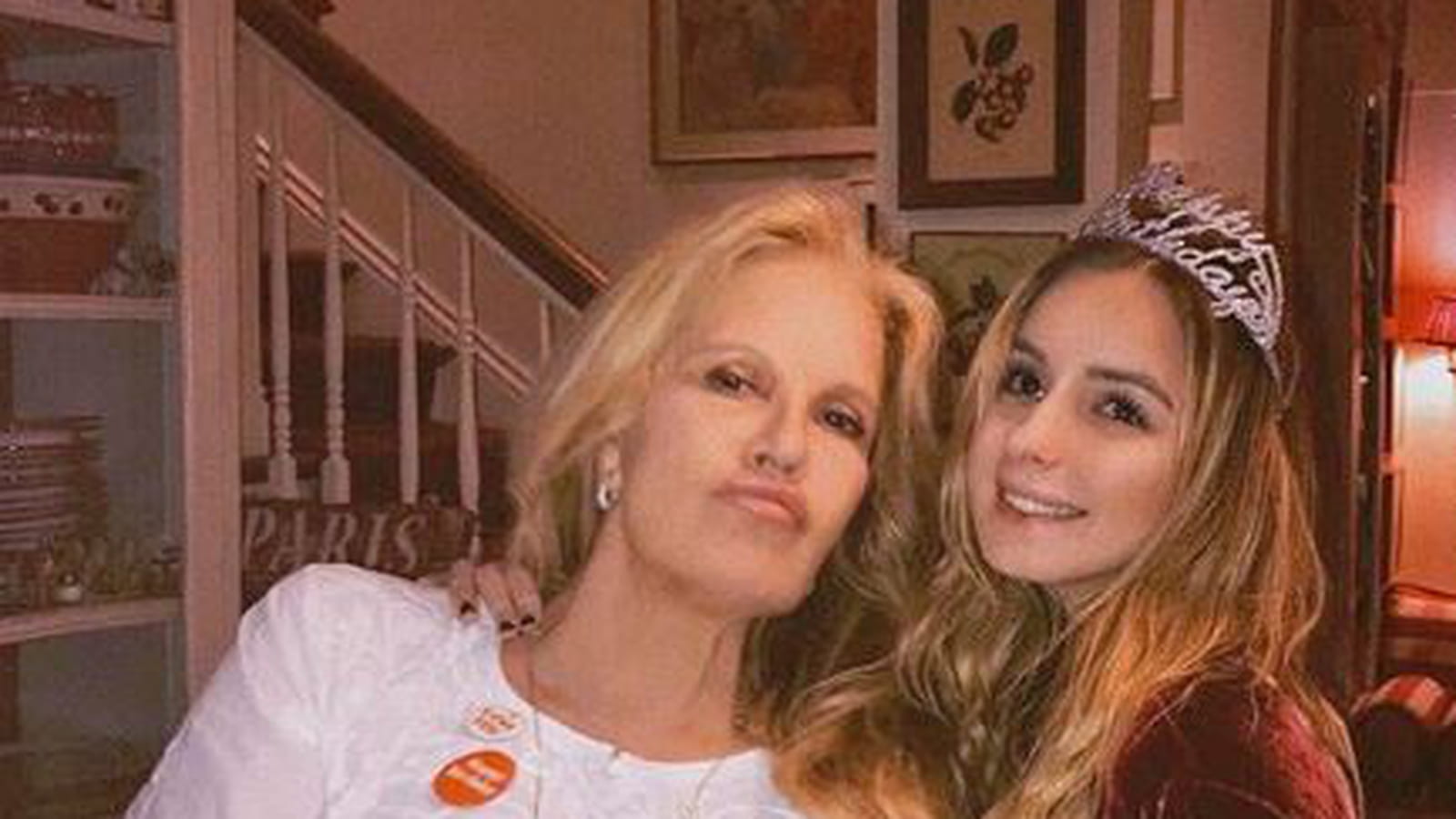 Sylvie Vartan et sa fille Darina
