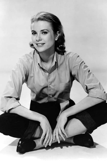 Grace Kelly en chemise et jean foncé
