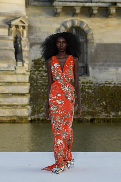 Look 70&nbsp;du d&eacute;fil&eacute; Valentino haute couture automne-hiver 2023-2024