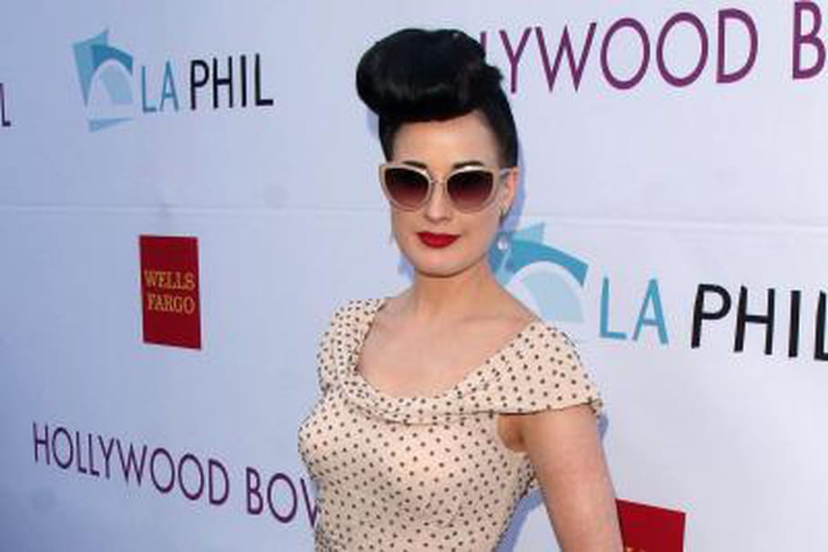 Dita Von Teese se lance dans la lingerie pour jeunes mamans