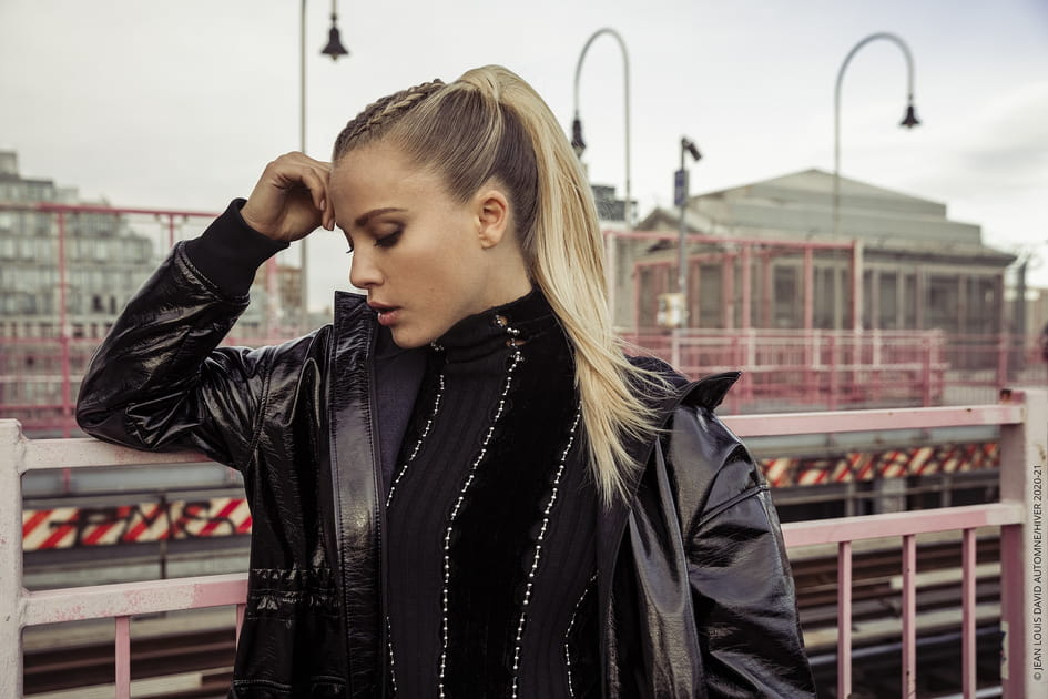 La queue-de-cheval avec tresses