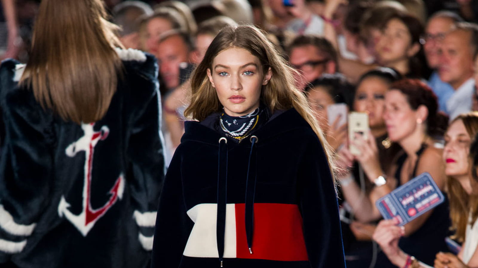 Tommy Hilfiger