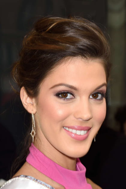 Le chignon haut d'Iris Miitenaere