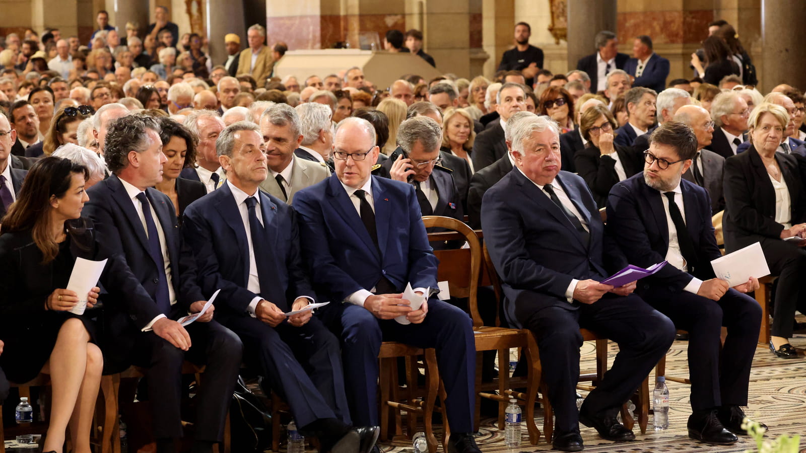 Ses proches réunis