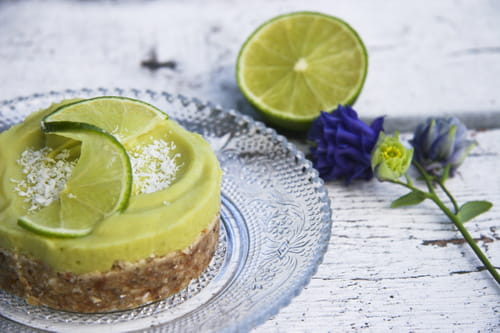 Tartelette crue à l'avocat et au citron vert