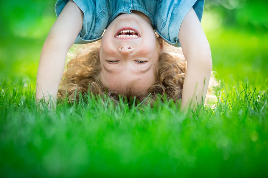 Entretenir la notion de bonheur chez les enfants doués