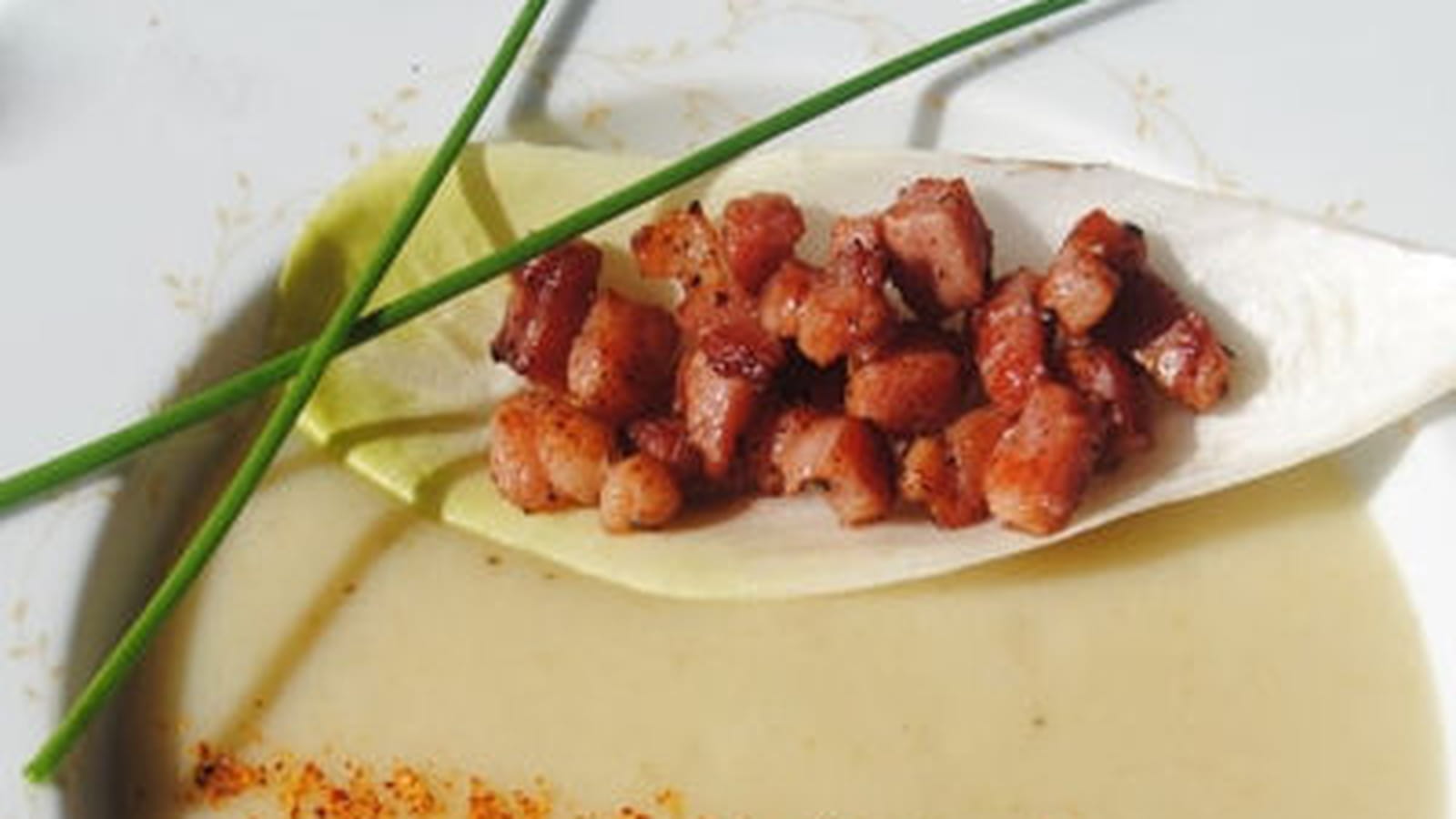 Velouté d'endives aux lardons