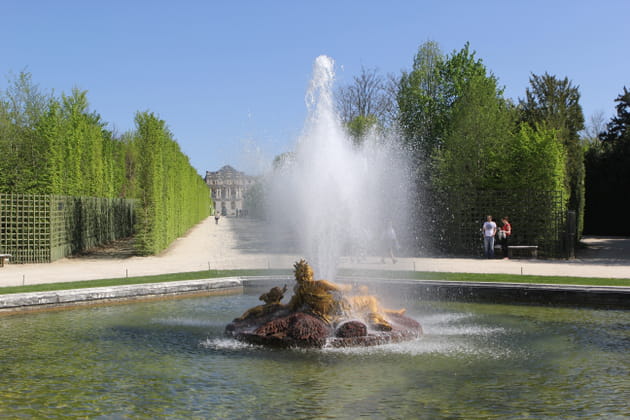 F&eacute;erie des eaux au bosquet de l'Encelade