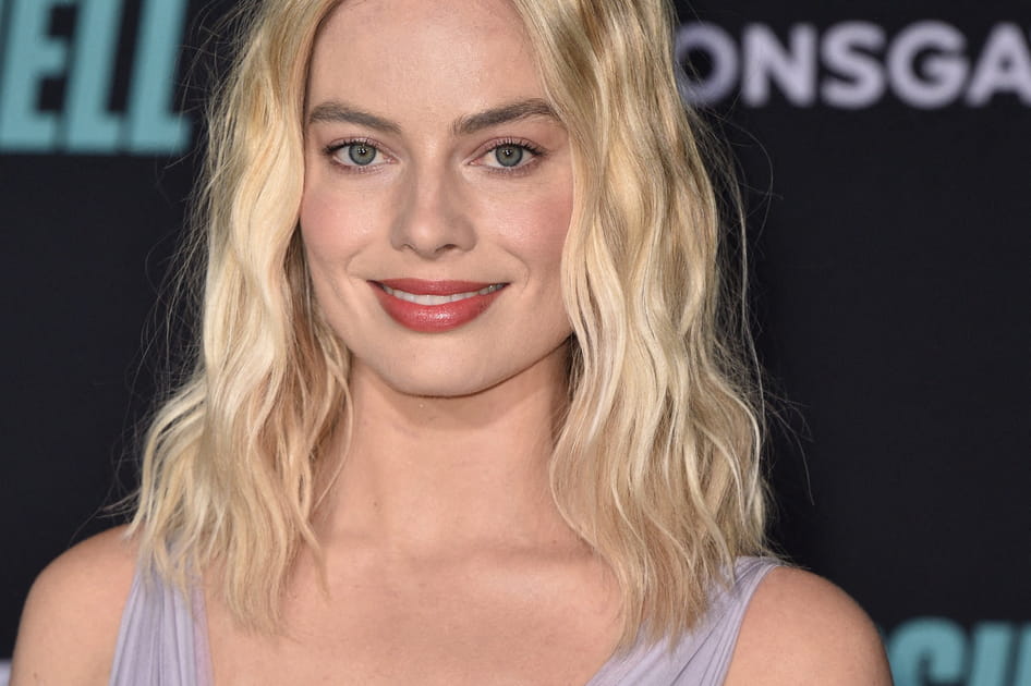 Le Mermaid hair blond sur carr&eacute; de Margot Robbie