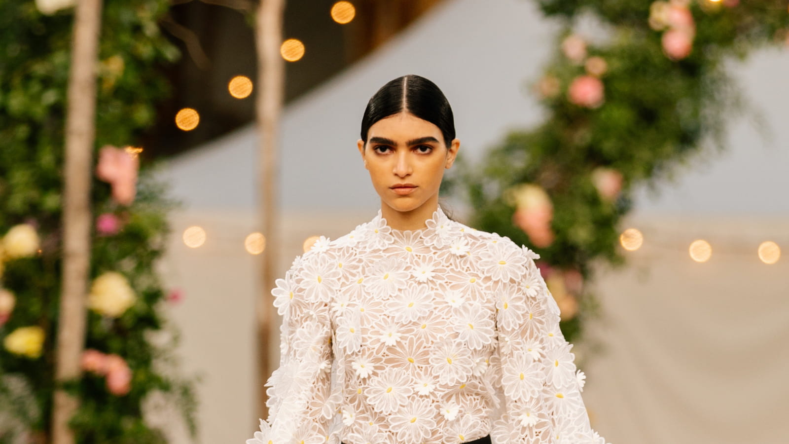 Look 30