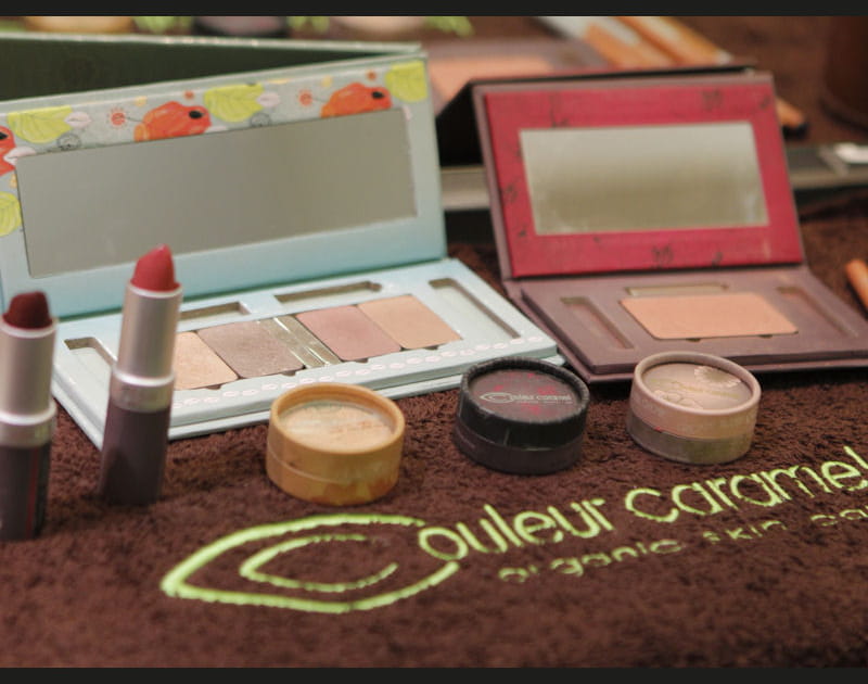 Relooking&nbsp;: le maquillage par Fr&eacute;d&eacute;rique Alcaraz de Couleur Caramel