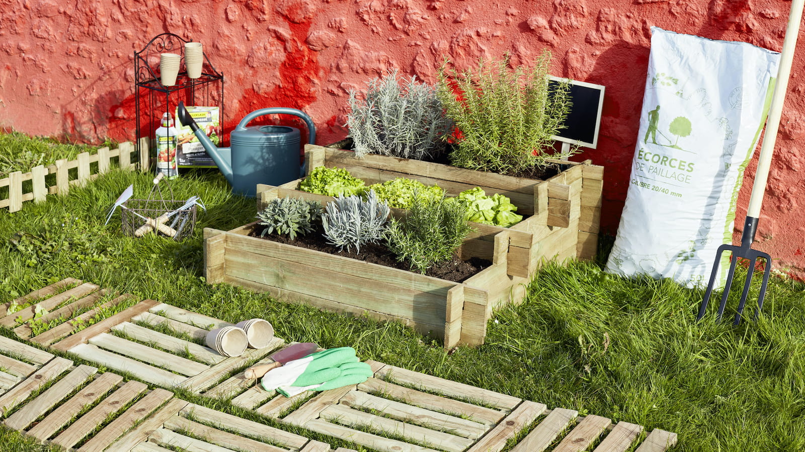 Un carré potager à 3 niveaux 